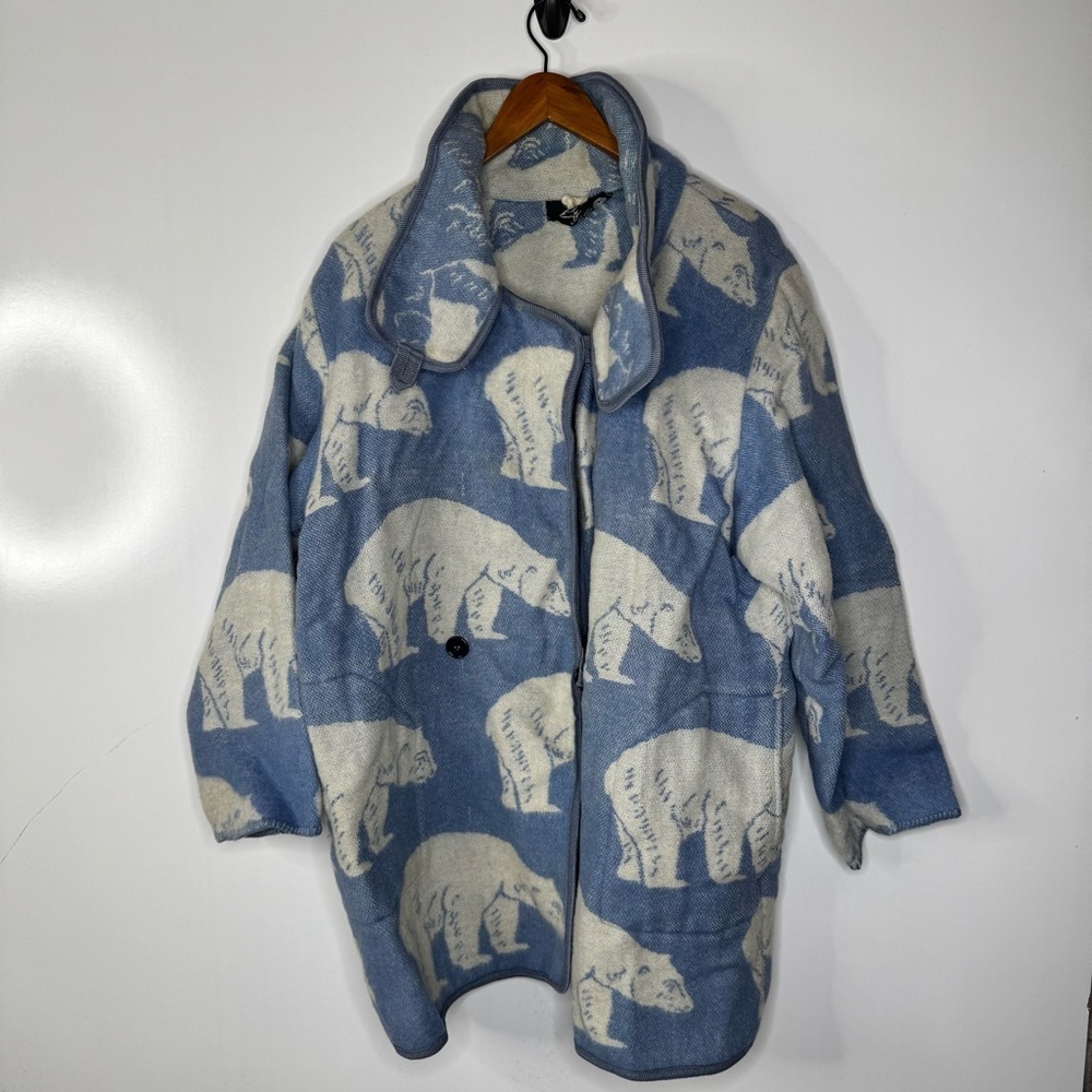 Vintage Lillunn Polar Bear Wool Blanket Coat‎ Made in Norway Size Medium